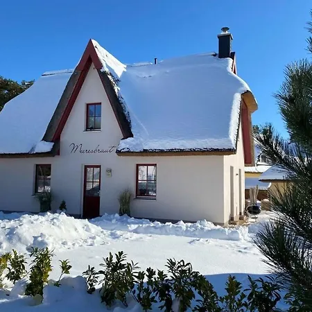 Meeresbraut Comfortable Holiday home Glowe